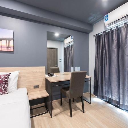 Oblique Apartment - ออฟบลิค อพาร์ทเมนท์ Nonthaburi Luaran gambar