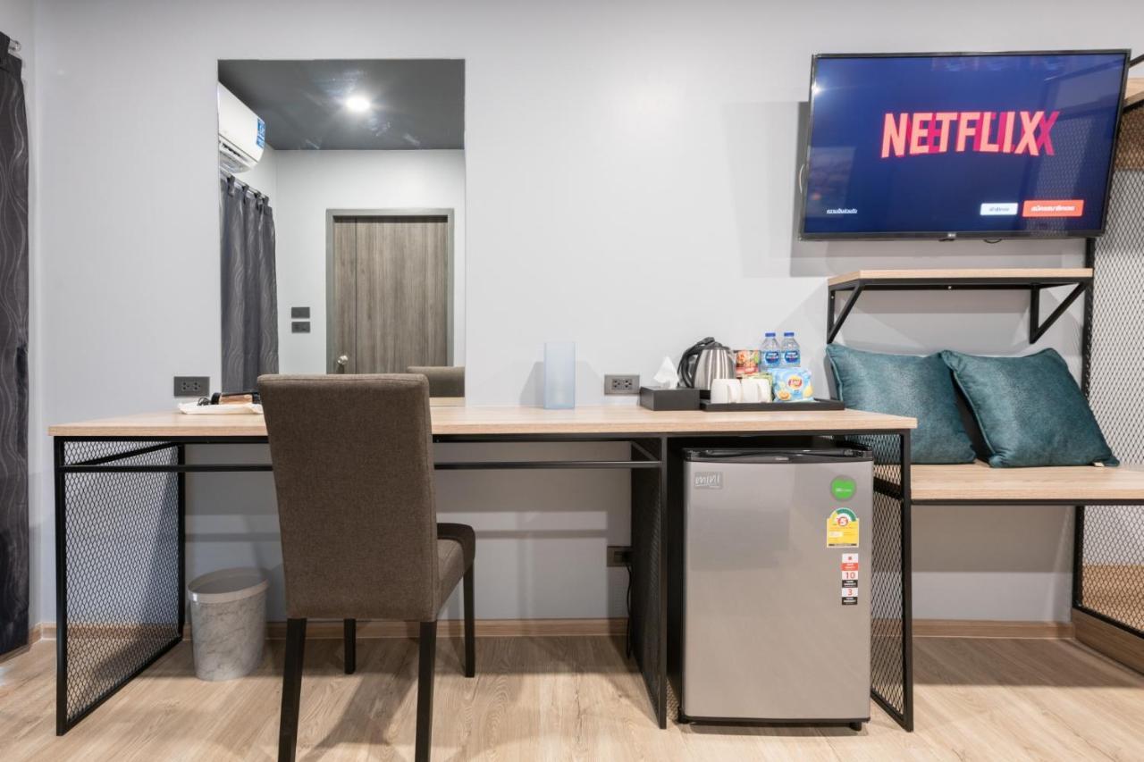 Oblique Apartment - ออฟบลิค อพาร์ทเมนท์ Nonthaburi Luaran gambar
